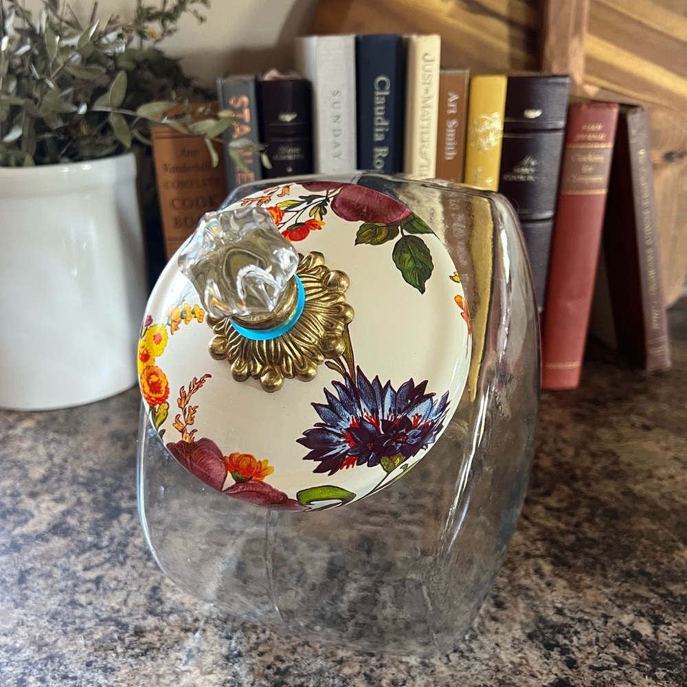 Mackenzie-Childs Cookie Jar with White Flower Market Enamel Flower Lid